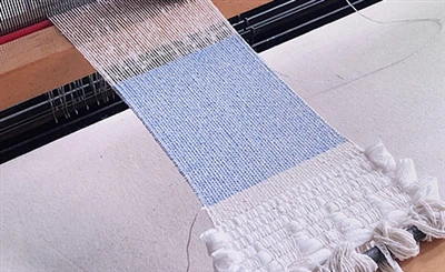 ¿Cuáles son los colores más comunes de la bufanda de seda Noil?